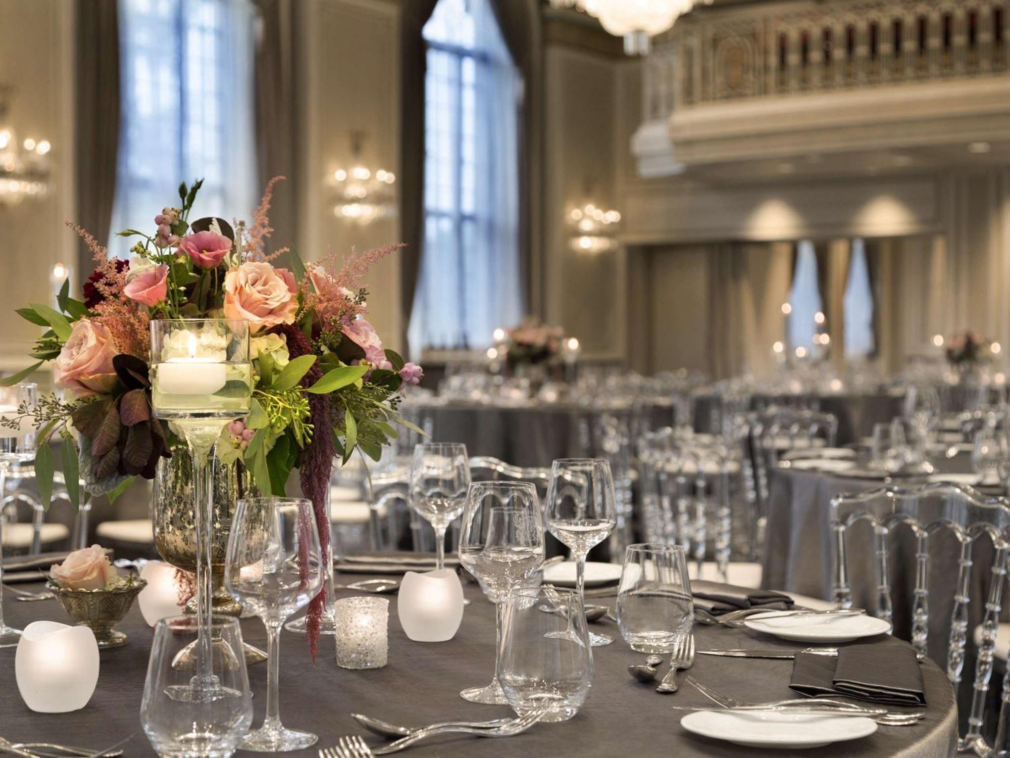Fairmont Le Chateau Frontenac Квебек Екстериор снимка The Grand Ballroom