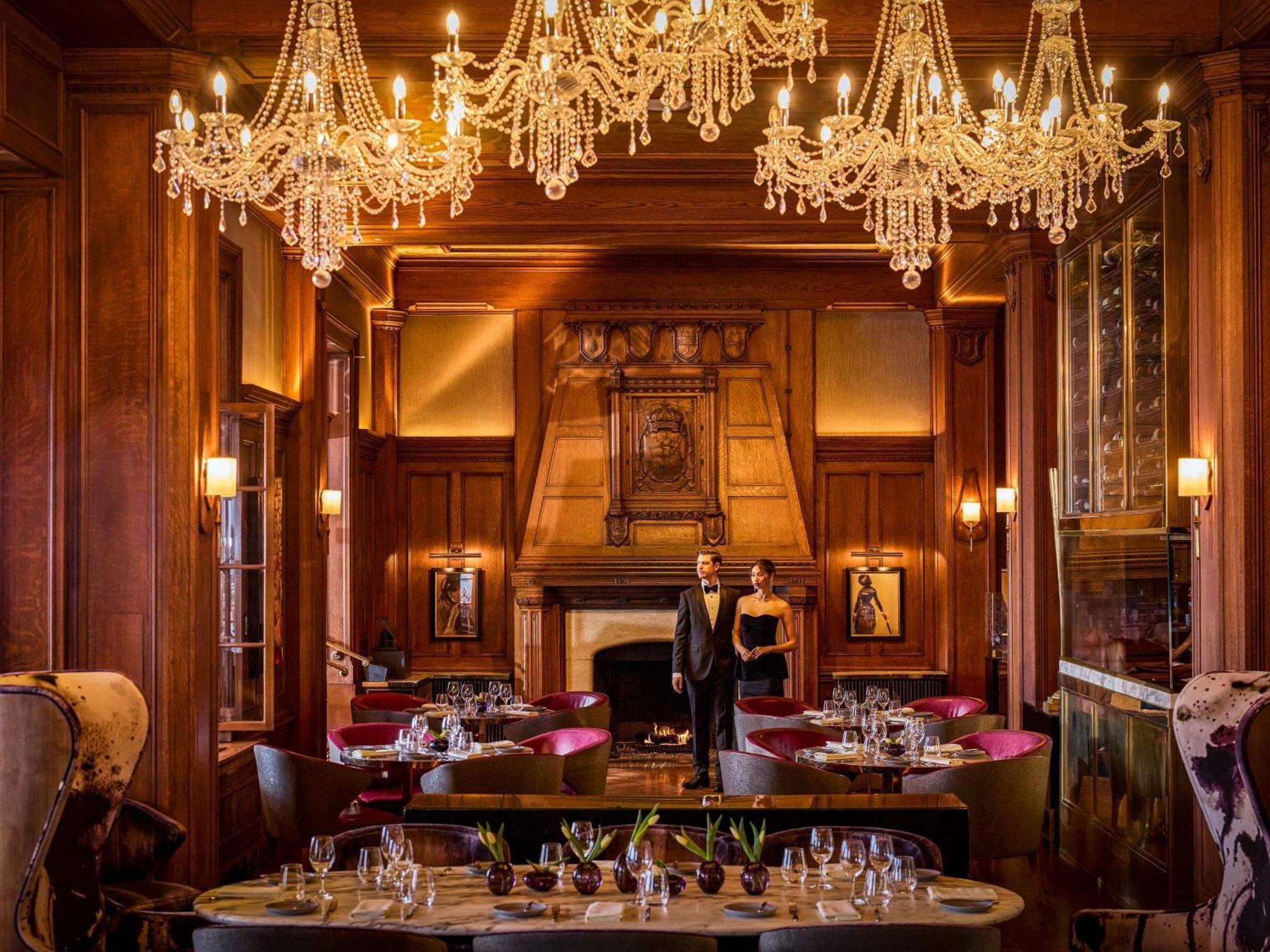 Fairmont Le Chateau Frontenac Квебек Екстериор снимка The restaurant